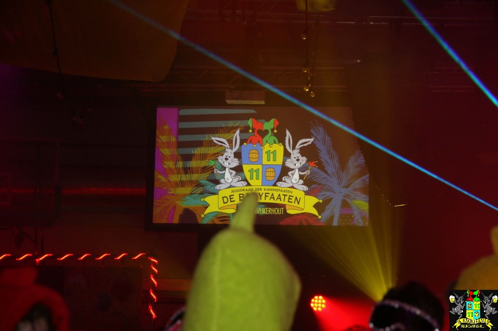 ../Images/Jeugd Opwarmbal 2026 003.jpg